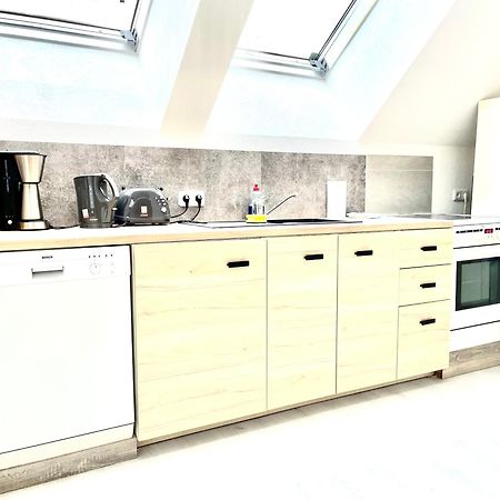 #World Monteur Apartment Schkeuditz Buitenkant foto
