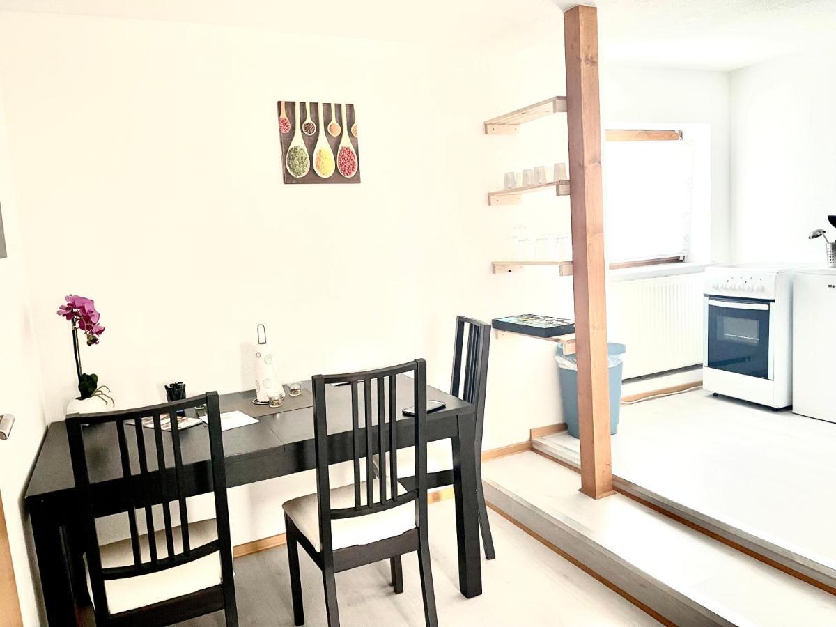 #World Monteur Apartment Schkeuditz Buitenkant foto