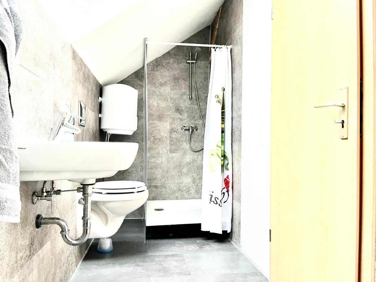 #World Monteur Apartment Schkeuditz Buitenkant foto