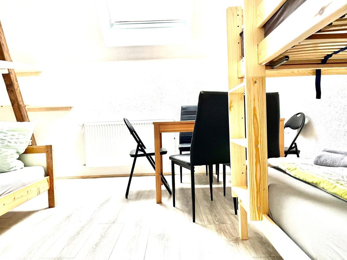 #World Monteur Apartment Schkeuditz Buitenkant foto