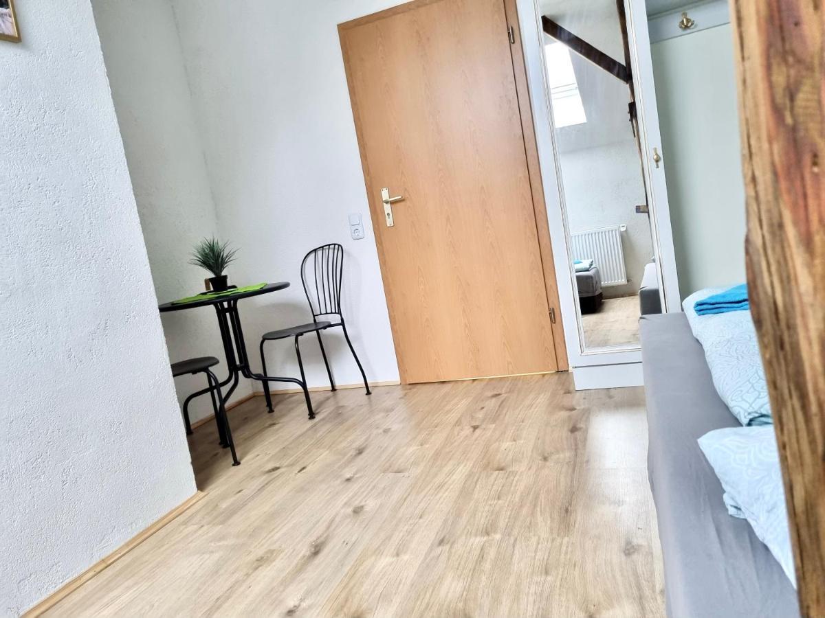 #World Monteur Apartment Schkeuditz Buitenkant foto