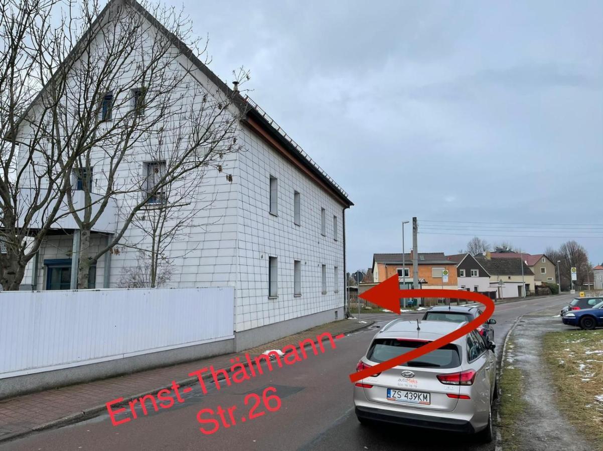 #World Monteur Apartment Schkeuditz Buitenkant foto